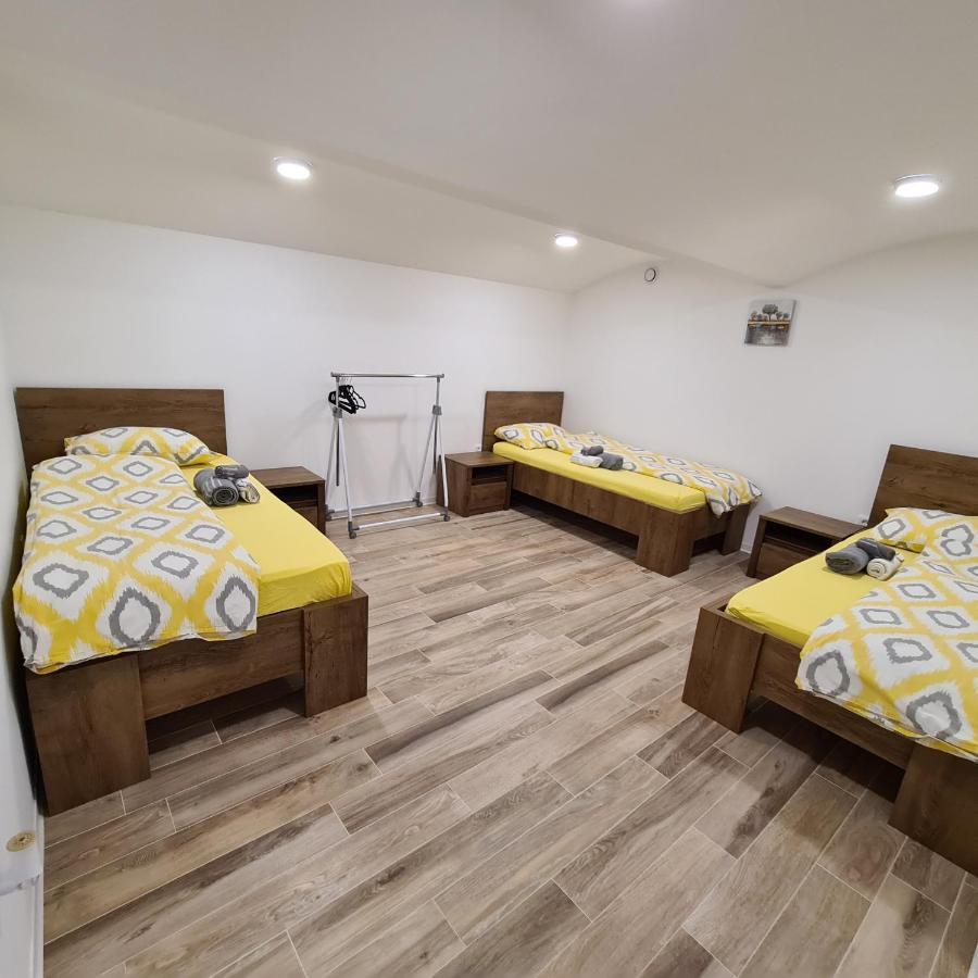 Apartment Dinlux Maribor Exteriér fotografie