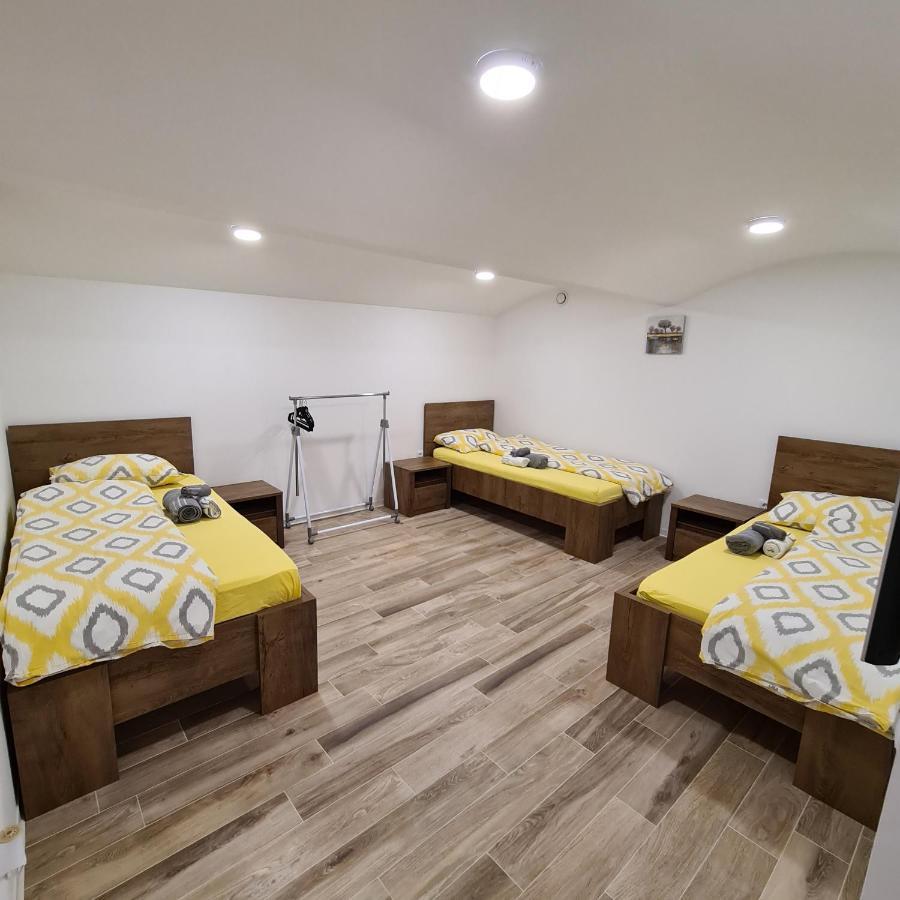 Apartment Dinlux Maribor Exteriér fotografie