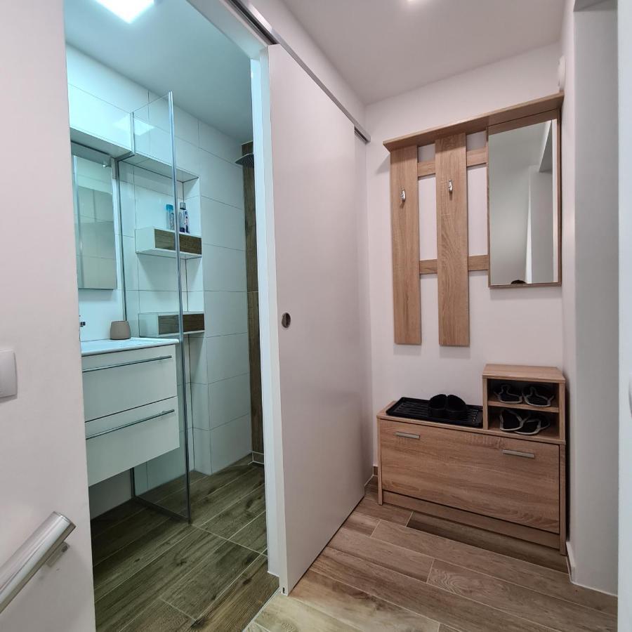 Apartment Dinlux Maribor Exteriér fotografie